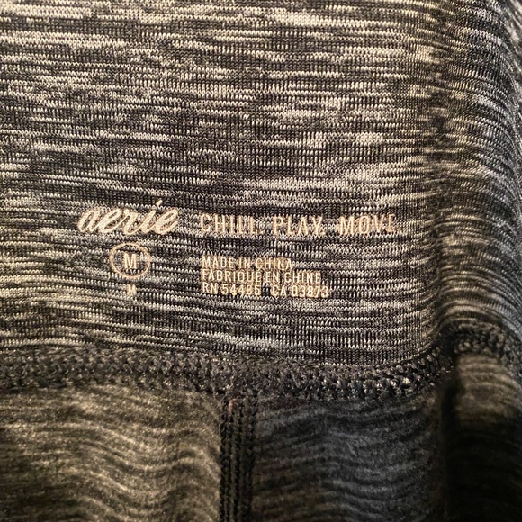 Aerie Chill. Play. Move High Rise Leggings – Gray Space Dye – Size M - Picture 4 of 4